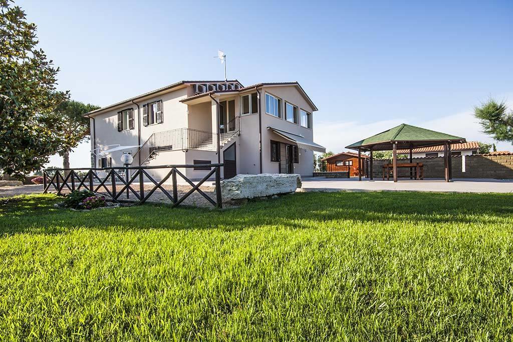 Agrimare I Pavoni Apartment Montalto di Castro Luaran gambar