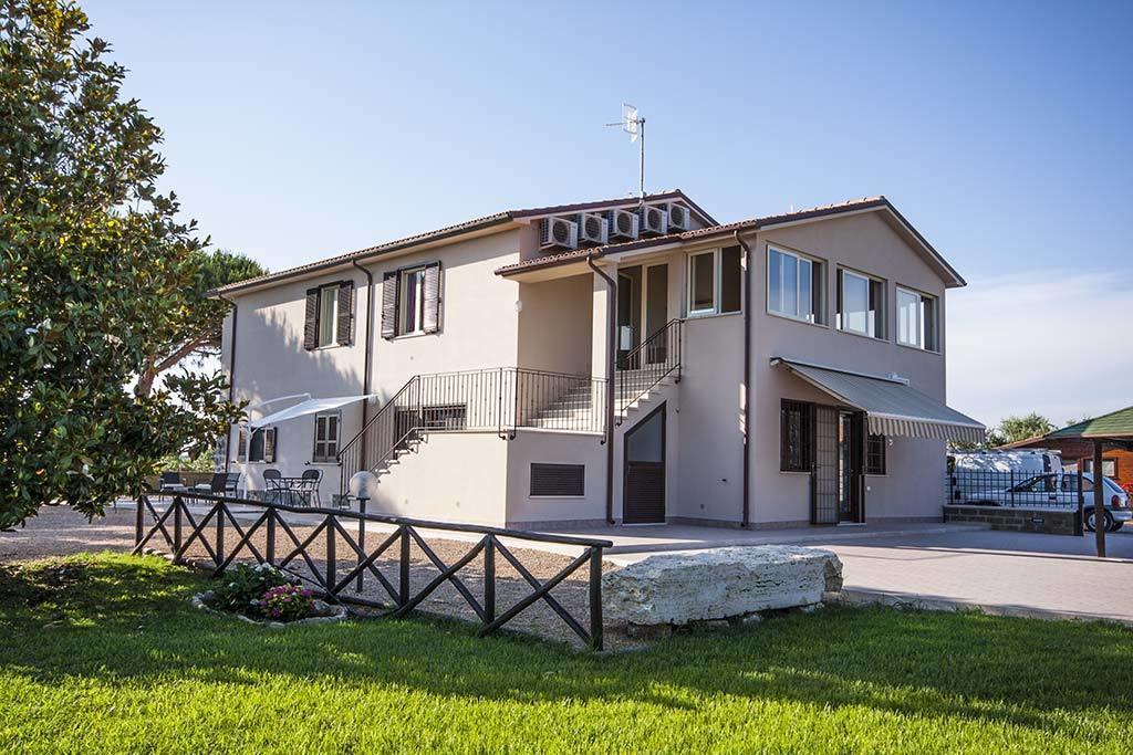 Agrimare I Pavoni Apartment Montalto di Castro Luaran gambar