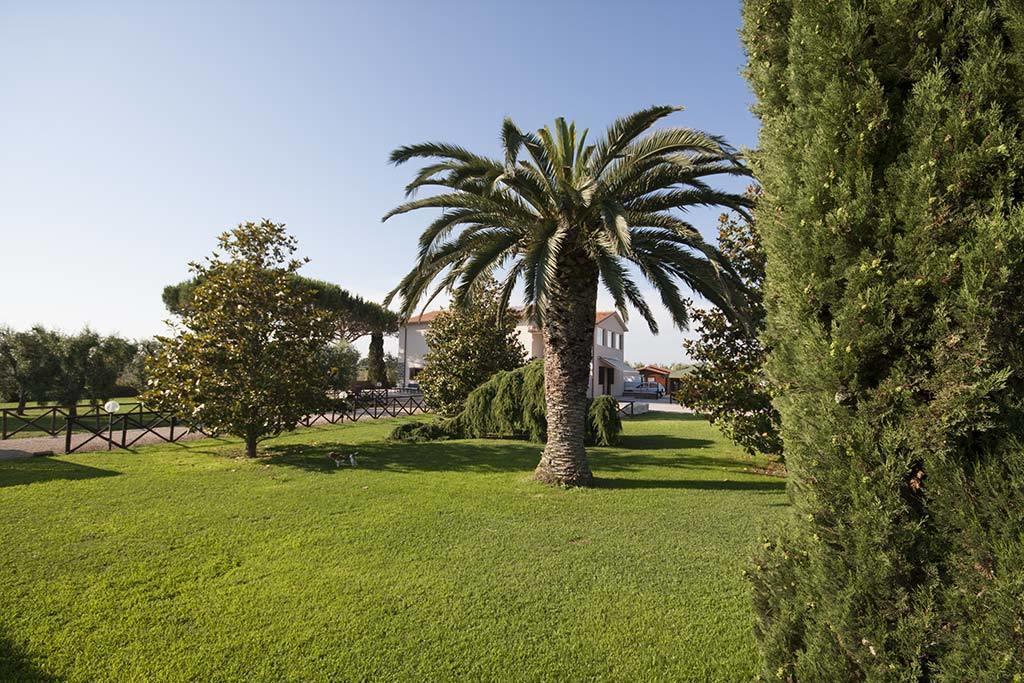 Agrimare I Pavoni Apartment Montalto di Castro Luaran gambar