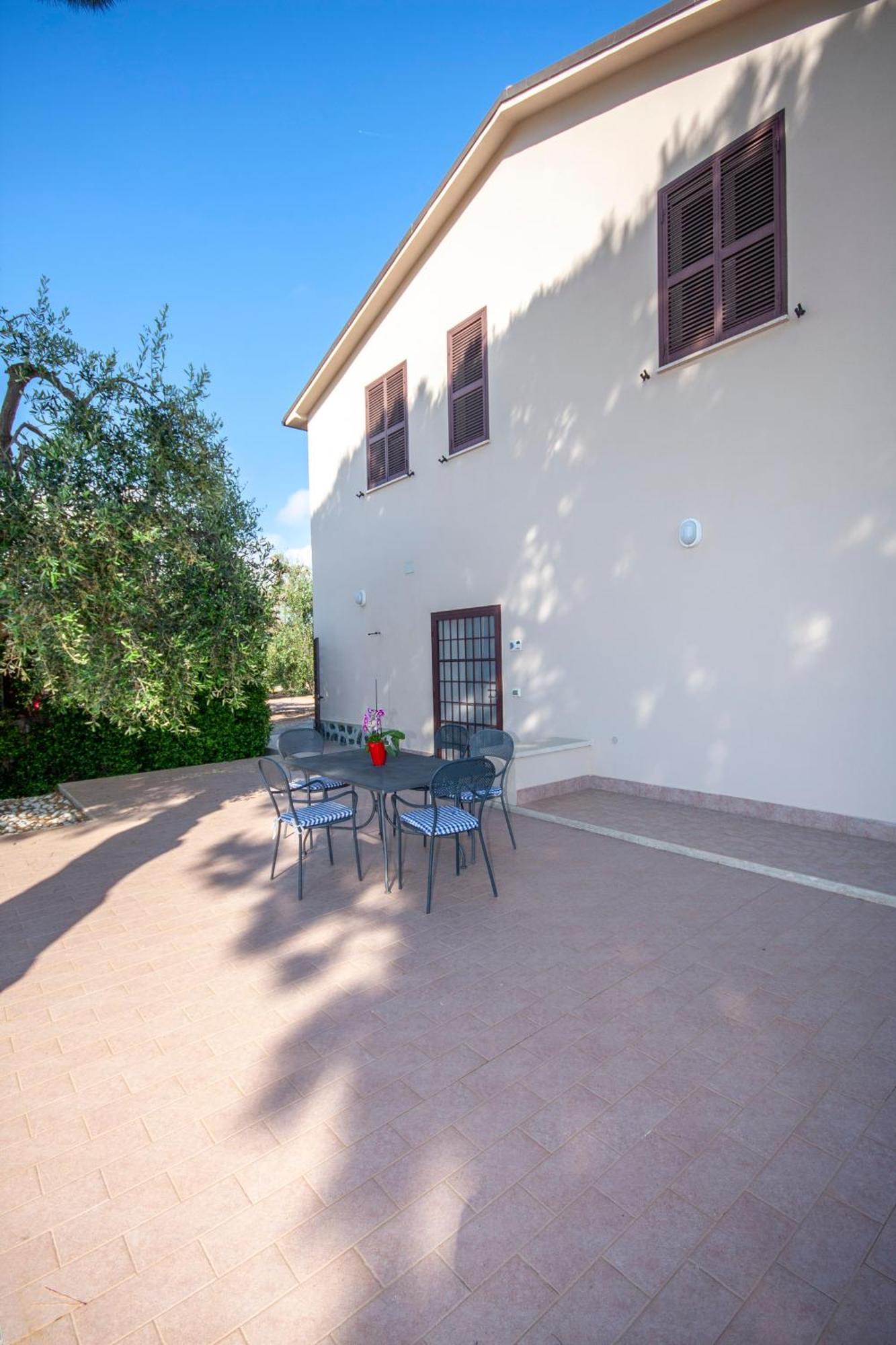 Agrimare I Pavoni Apartment Montalto di Castro Luaran gambar